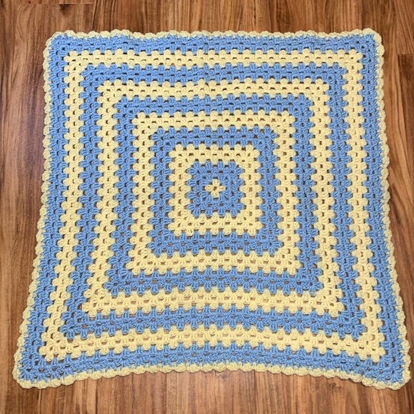 afghan blanket Handmade yellow blue knit crochet baby lap bedding - Picture 1 of 6